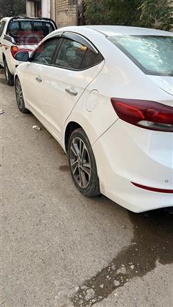 هیۆندای ئەلەنترا